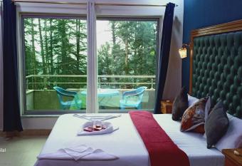 Hotel Al Azeem has Balcony rooms