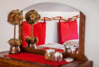 Bed and Breakfast Il Faggio allows 18 year olds to book a room