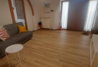 Il Micco has Balcony rooms