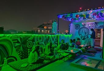 Banaras Guest House has Balcony rooms