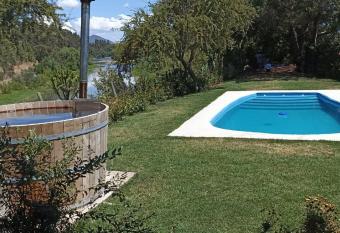 Caba  a del Rio has Balcony rooms