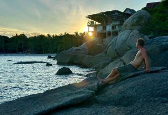 Haad Rock House has Balcony rooms
