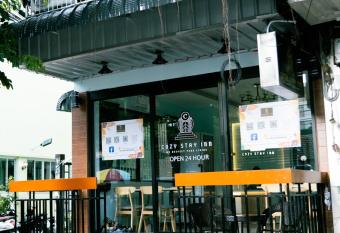 Cozy Stay Inn has Balcony rooms