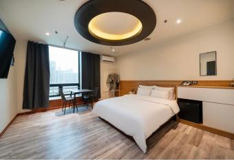 Ilsan Noble Hotel has Smoking rooms