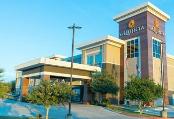 La Quinta by Wyndham Karnes City - Kenedy allows 18 year olds to book a room