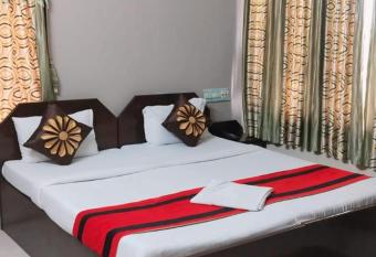 heaven place has Balcony rooms