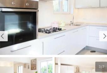 Apartment Blue Sea Tucepi has Balcony rooms