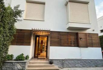 Elegant 3-Floor Villa with Private Garden in Westown, SODIC Beverly Hills, Sheikh Zayed has rooms with a private hot tub
