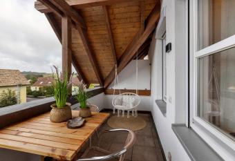 Ferienwohnung Holzapfel has Balcony rooms