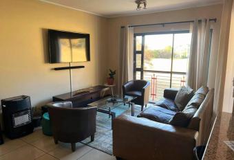 Elegant Estates has Balcony rooms