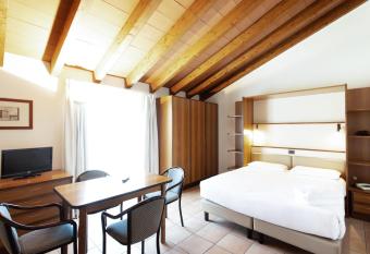 Residenza Le Cupole allows 18 year olds to book a room