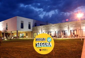 HI Alijo - Pousada de Juventude has Balcony rooms