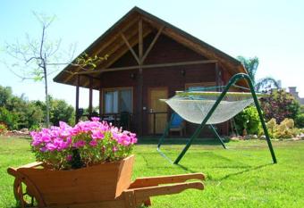 Tal Nof Cabins has Smoking/Balcony rooms