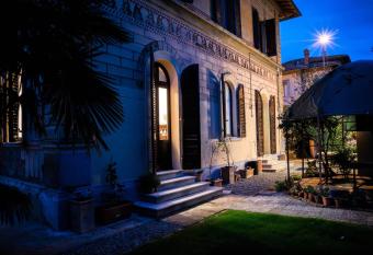 La Chicca B&B Siena allows 18 year olds to book a room