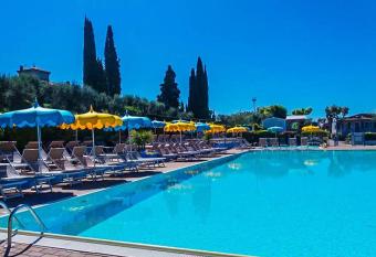 Camping Serenella allows 18 year olds to book a room