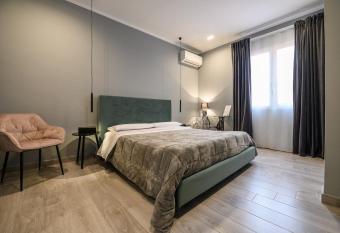 Il Cortile Degli Artisti has Balcony rooms