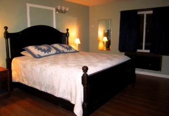 Chaffee Lodge allows 18 year olds to book a room