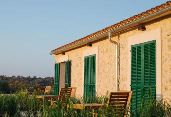 Finca Son Oms has Balcony rooms