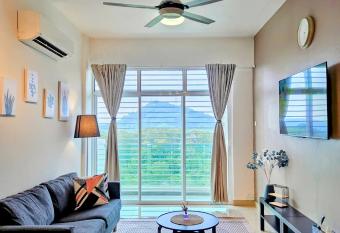 The Avani Seroja Hills has Balcony rooms