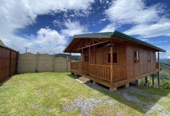 Caba  a Tulipanes - COZY cabin in an awesome place! has Balcony rooms