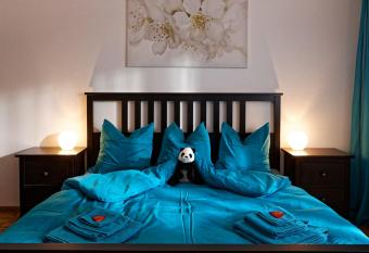 Max Aviation Villa & Apartments has Balcony rooms