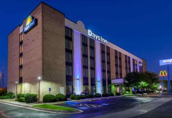 Days Inn by Wyndham Amarillo East has Smoking rooms
