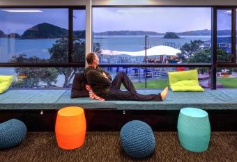 Haka Lodge Bay of Islands (Paihia) allows 18 year olds to book a room