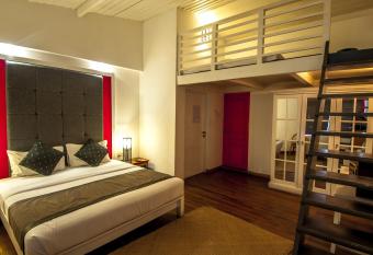 Ivy Lane Colombo has Balcony rooms