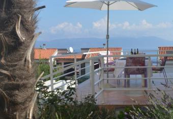 Apartment Vesna has Balcony rooms