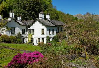 Foxghyll Country House allows 18 year olds to book a room