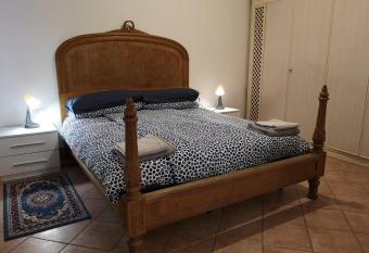 Ca  Frutariol Apartment has Balcony rooms