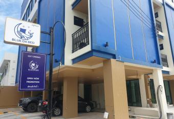 Blue Da Bed                             has Balcony rooms