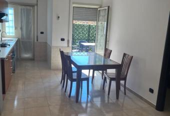 Casa coveri has Balcony rooms