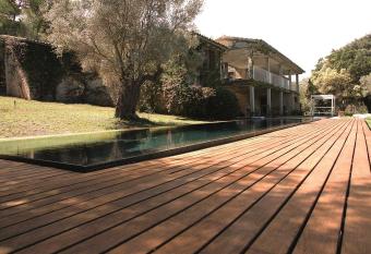 Las Tanquetas has Balcony rooms