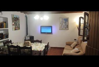 Casa Lenteg   has Balcony rooms