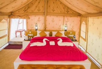 Joggan Jaisalmer Camp has Balcony rooms