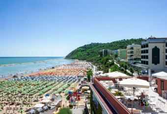 Giovanna Regina Hotel has Balcony rooms