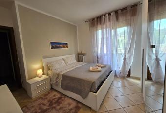 Casa Vacanza al Monumento has Balcony rooms