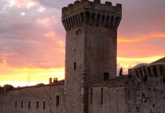 Torre della Botonta has Balcony rooms