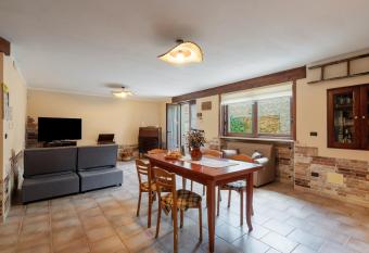 Dimora dei Capperi has Balcony rooms