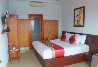 Manta Villa Sea View Plus has rooms with a private hot tub