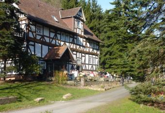 Hof Guttels Waldgasthof Ferienpension has Balcony rooms