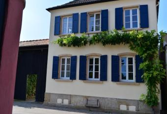 G  stehaus & Weingut GEHRIG allows 18 year olds to book a room