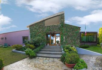 Villa Bedin has Balcony rooms