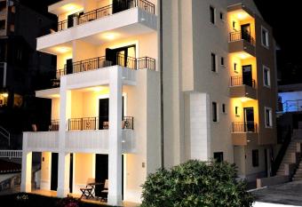 Apartments Villa Tomislav has Balcony rooms