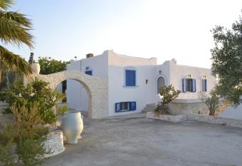 Wind Villas Pounda has Balcony rooms