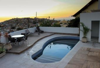 Pousada Xerxes has Balcony rooms