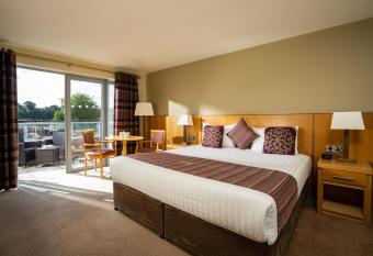 Belmore Court & Motel allows 18 year olds to book a room