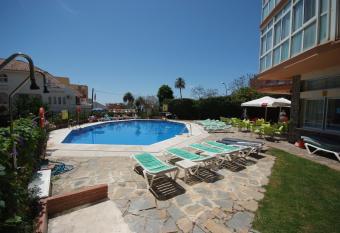 Apartamentos Doramar allows 18 year olds to book a room