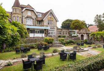 The Broadway Park Hotel has Balcony rooms
